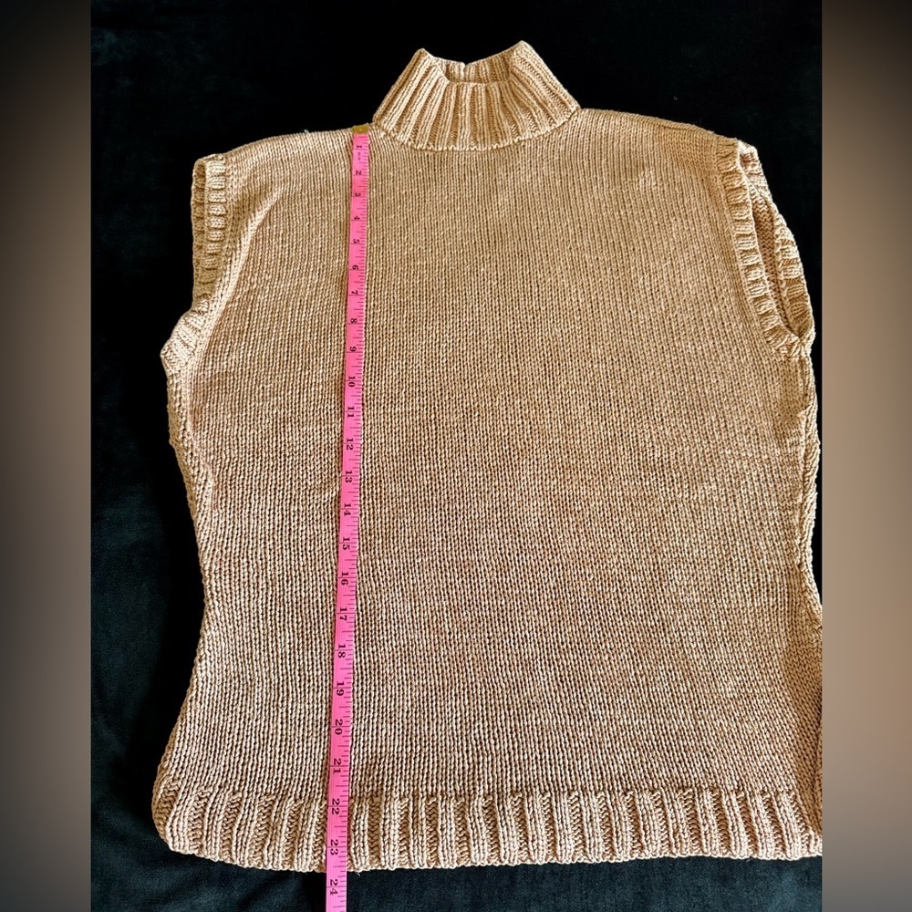 Peach Silk Sweater with Ribbed Texture - Picture 7 of 9